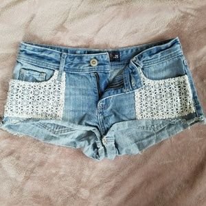 Hollister low rise denim cheeky short shorts 1